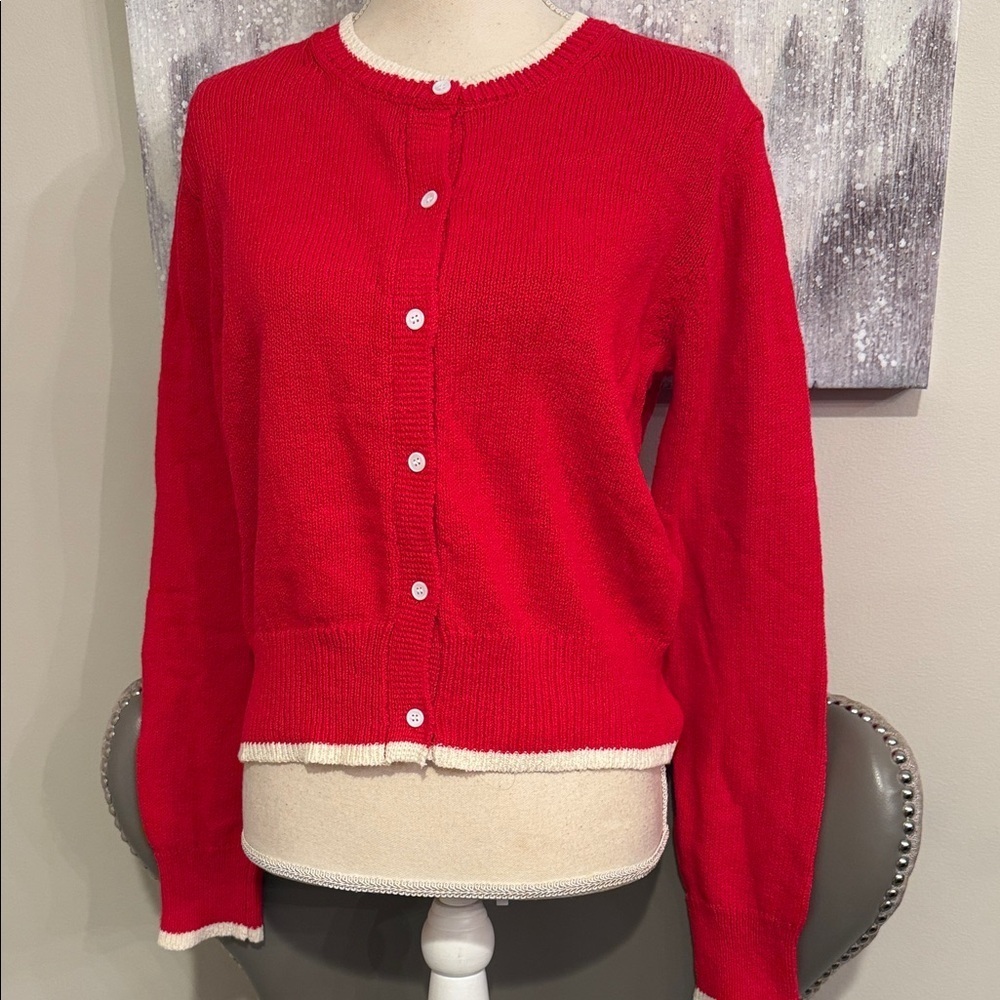 Avara KARLIE Red Button-Up Women's Sweater/Cardigan Size Large